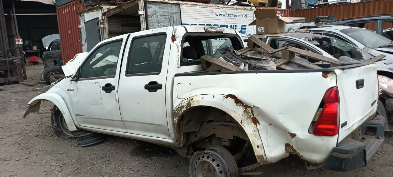  Chevrolet DMAX 2011    EN DESARME